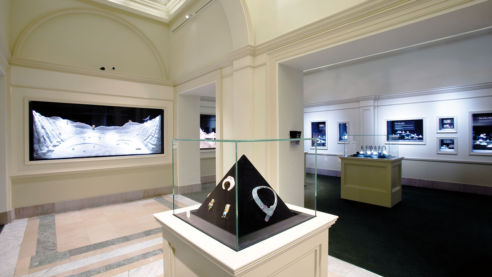 Wertz Gallery: Gems & Jewelry Museum , PITTSBURGH