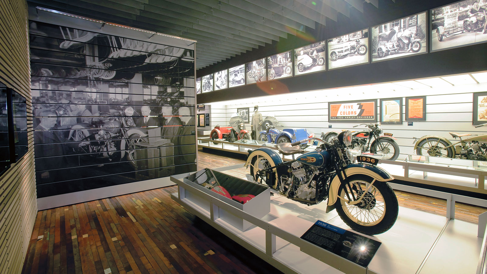Harley-Davidson Museum , MILWAUKEE