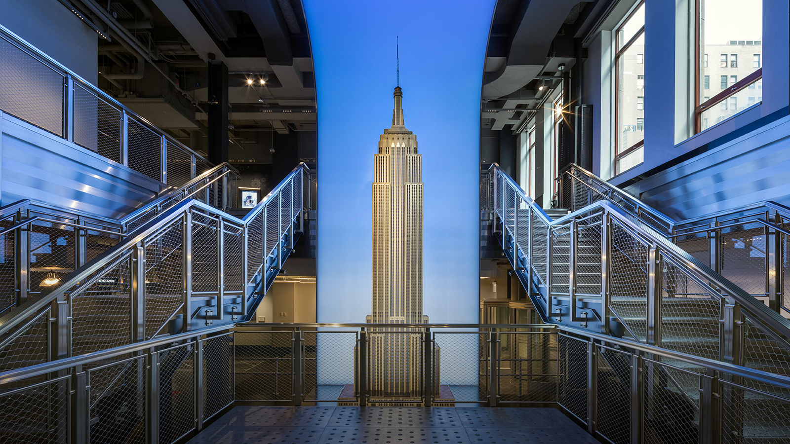 Empire State Building“The Project Dream” Museum , New York